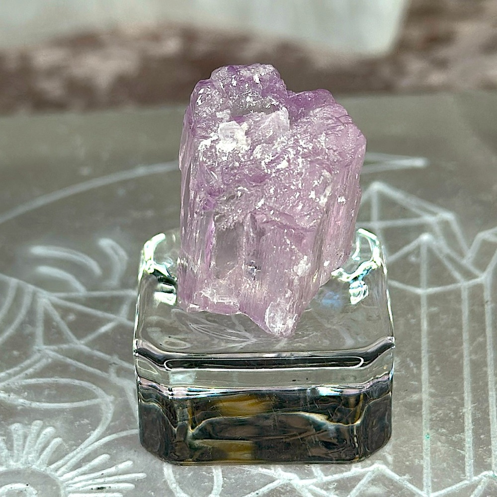 Pink Kunzite - image 1